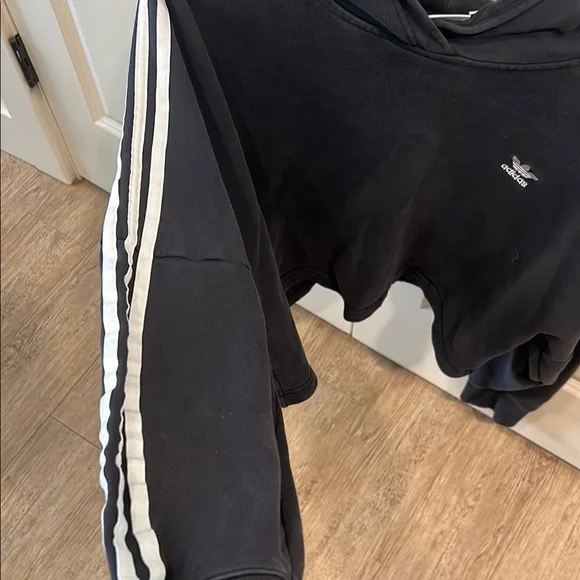 Adidas Black Cropped Hoodie - Picture 4 of 5